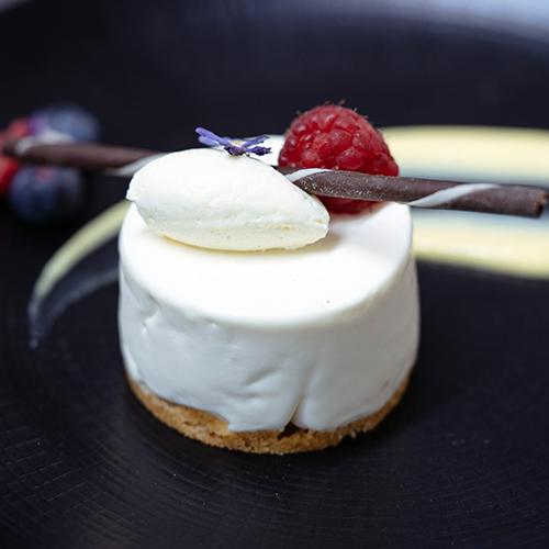 Yellow Door Clandeboye Yoghurt & Honey Cheesecake 1x20