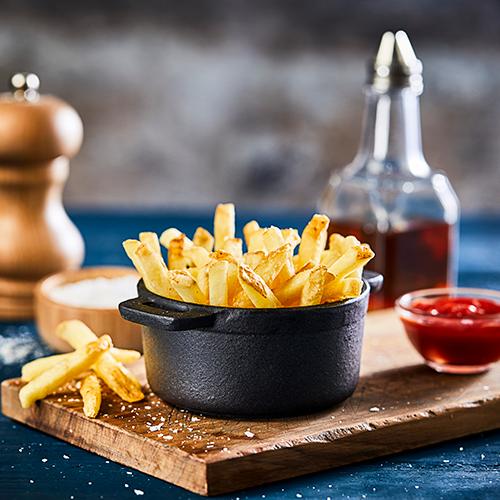 Chefs' Selections Super Crunchy Fries 7mm Skin On (4x2.27kg)