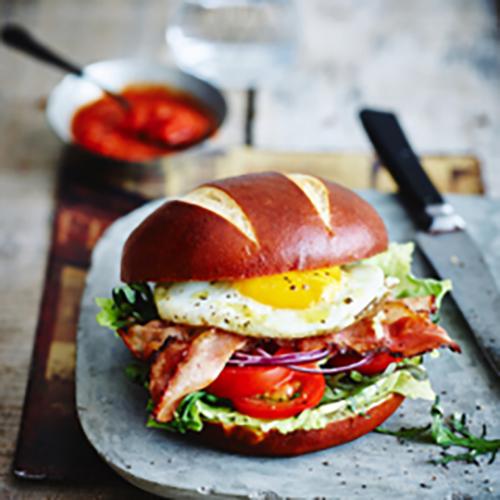 Pretzel Bun Sliced 42x80g