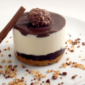 Paganini Individual White Cocolate Ferrero Cheesecake 1x12ptn