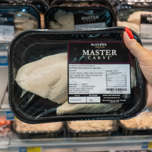McKeowns Cooked Full Chicken Fillets 18x300g