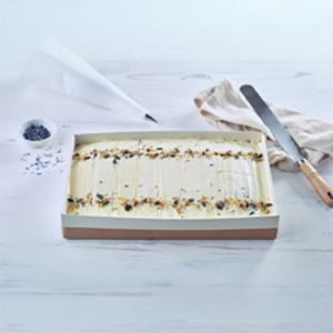 Carrot Cake Traybake 8x18ptn
