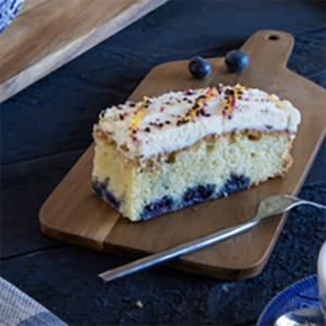 Lemon & Blueberry Traycake 8x18ptn