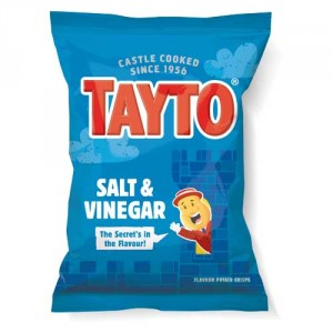 Tayto Salt & Vinegar Crisps 32x37.5g