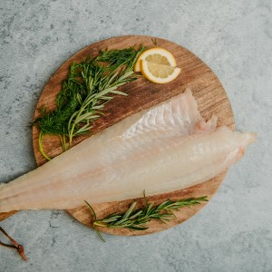 Keenan Seafood Pale Smoked Cod Fillet Skin Off (400-600g) 