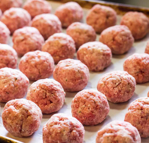 Causeway Prime Fresh 3oz Beefy Meatballs (60 Per Case) Day 1 For Day 3