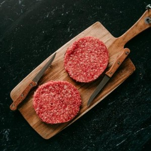 Causeway Prime 8oz Fresh Beefy Burger (24 Per Case)