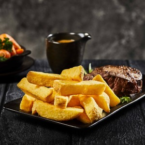 Lutosa Steakhouse Chips 4x2.5kg